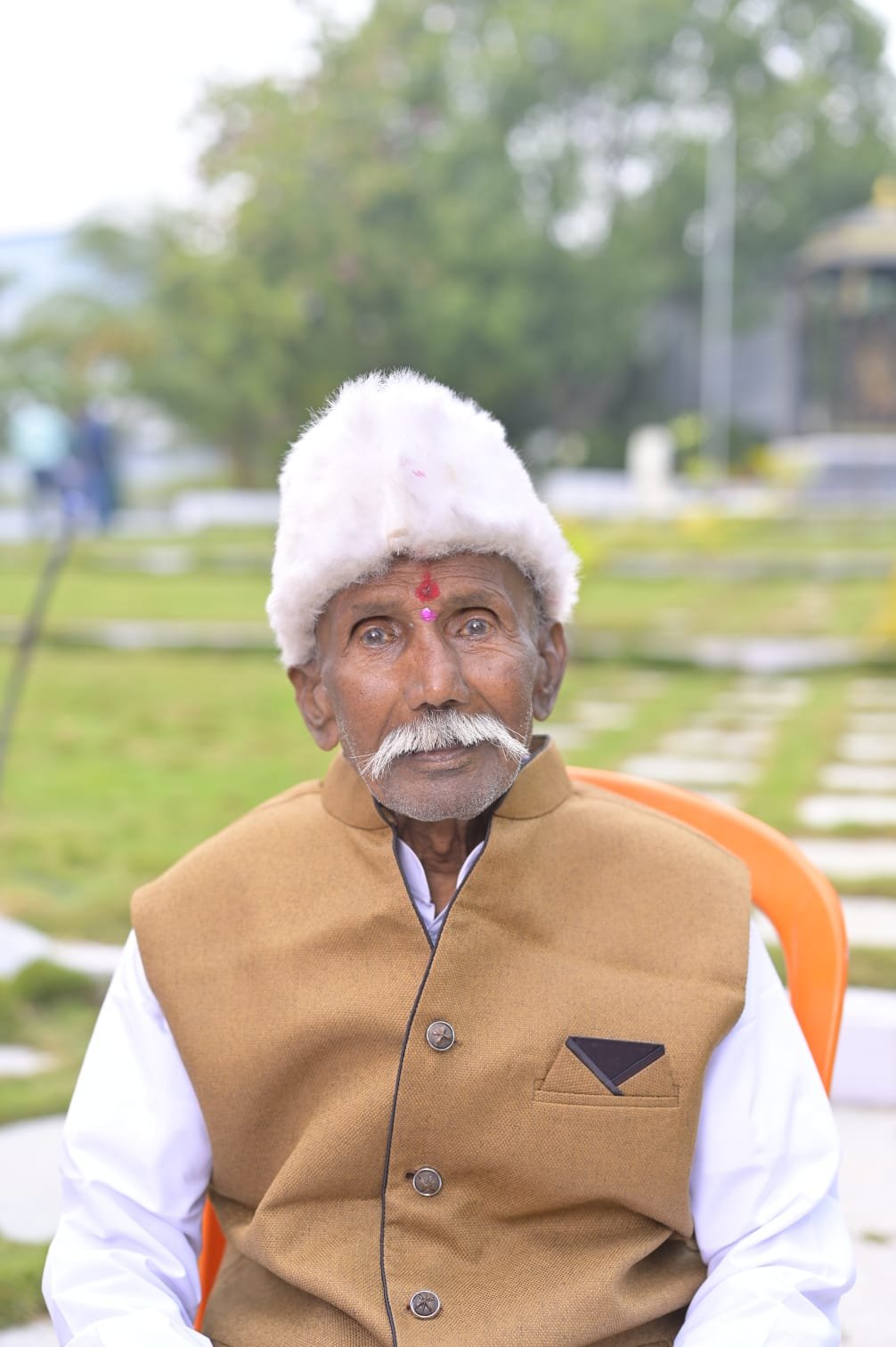 नारायण चव्हाण यांचे निधन