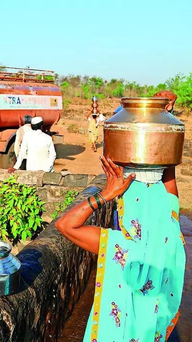 फलटण तालुक्यात पाणीटंचाईचे संकट गडद; ५१ गावे टंचाईग्रस्त, ५ गावे व २७ वाड्यावस्त्यांवर टँकरद्वारे पाणीपुरवठा